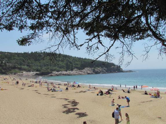 Sand Beach, a única praia no Acadia National Park, no Maine - Estados Unidos